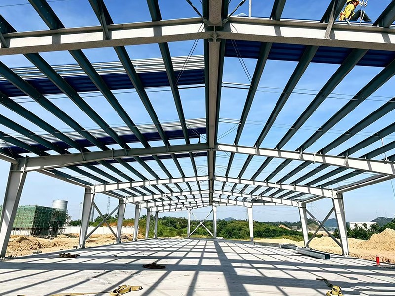 The application value and construction precautions of steel structure agricultural greenhouse