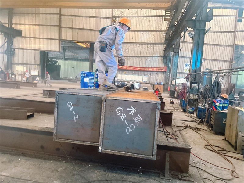 Workshop fabrication