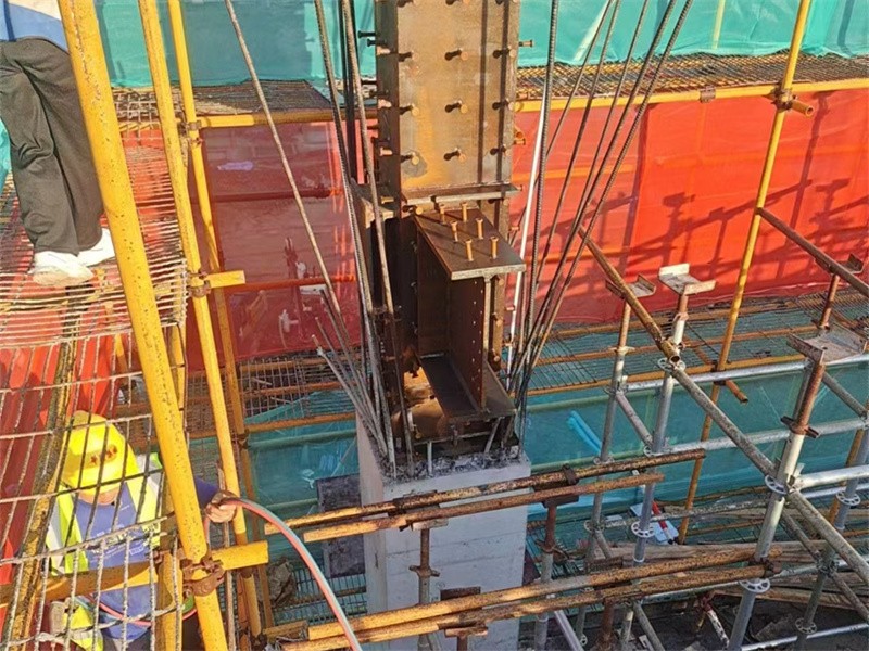 Steel structure installation site